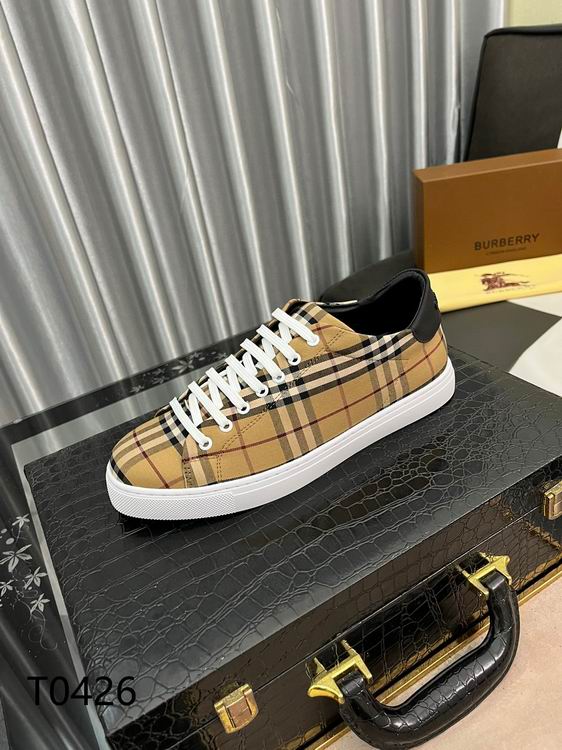 men Burberry shoes-095